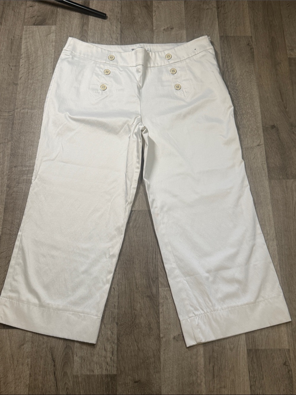 7thAvenueDesignStudio.White Sailor-Button Wide-Leg Crop Pants